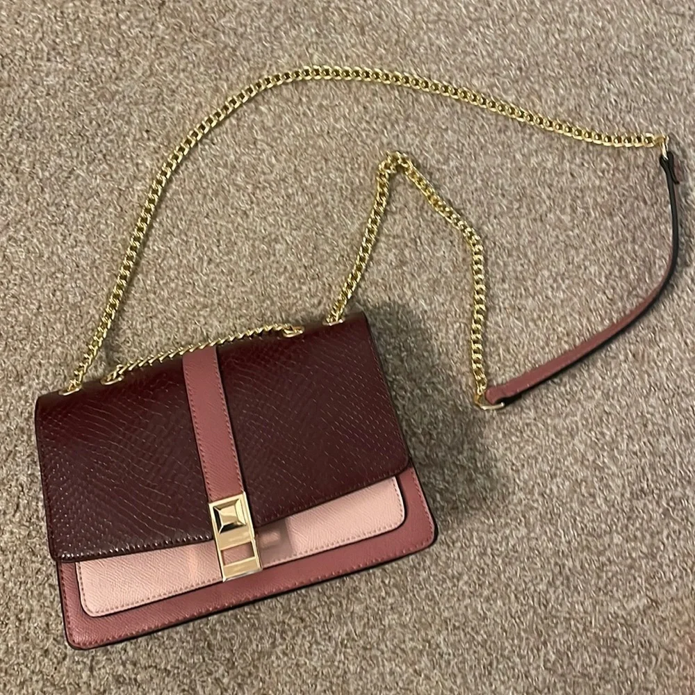 Pink purse - Picture 1 of 2